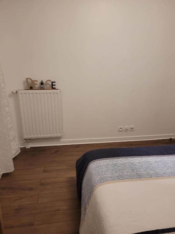 Apartment Gare Rer A 1 A 3 Au Choix